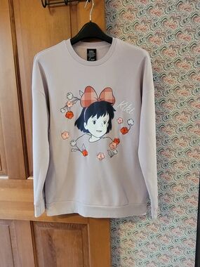 Her Universe Light Pink Kiki’s Delivery Service Sweatshirt Tag